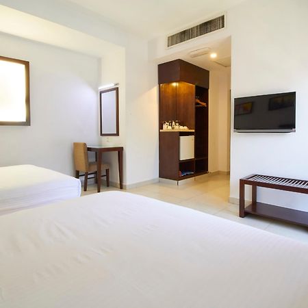 Kepong Hotel Kuala Lumpur Exterior foto