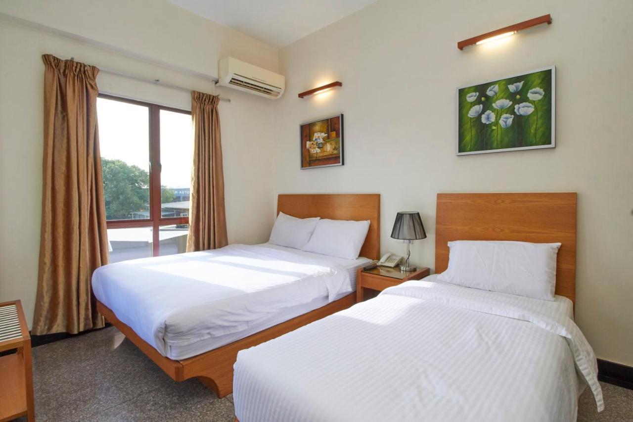 Kepong Hotel Kuala Lumpur Exterior foto